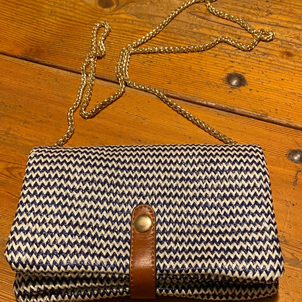 Street Level Navy and White Chevron Clutch